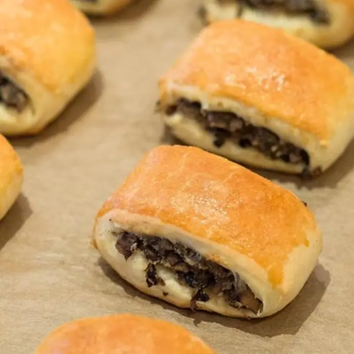 Paszteciki (Polish Pasties) (Polish Beef)